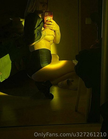 lillie france sex model photo