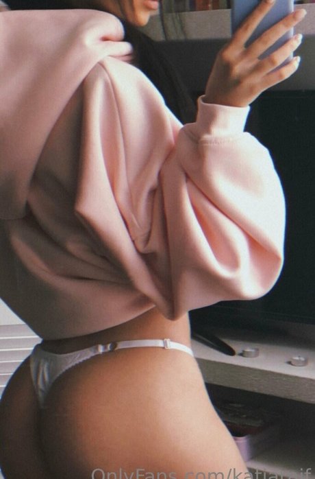 Katiaraif pornstar photos