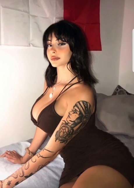 Paula Benitez hd actress pictures