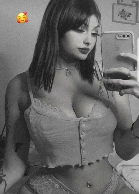 Paula Benitez xxx model galleries