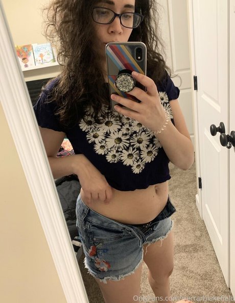 sierrarblakefield high quality star pic