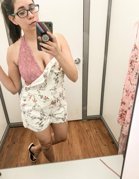 sierrarblakefield pretty actress pictures