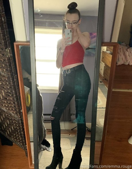 skinny shemale onlyfans beautiful naked picture