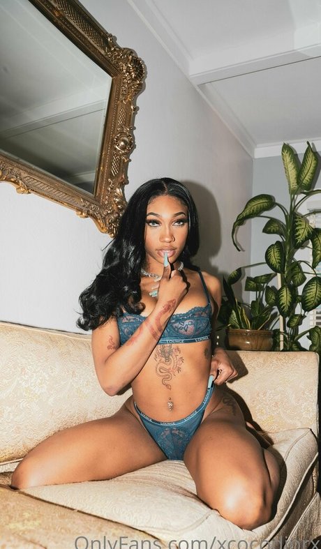 black squirt onlyfans hot sexy photo