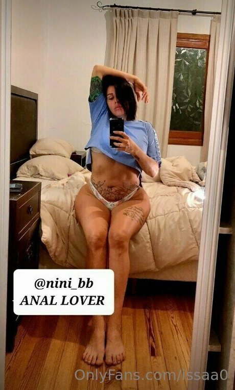 issaa0 pornstar adult image