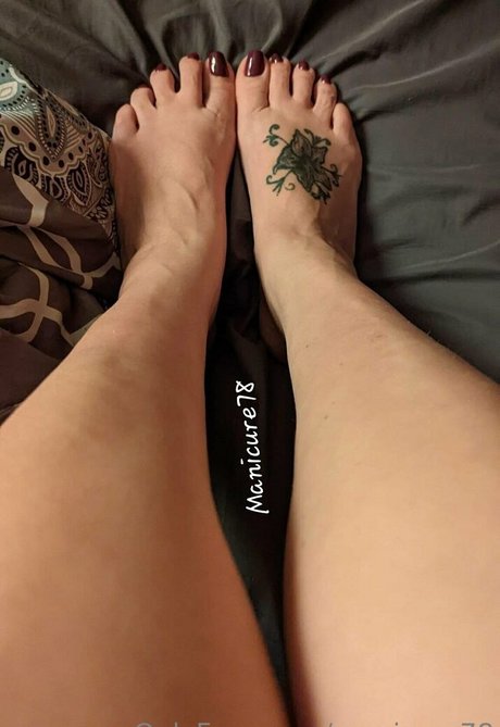 manicure78 model exclusive photos