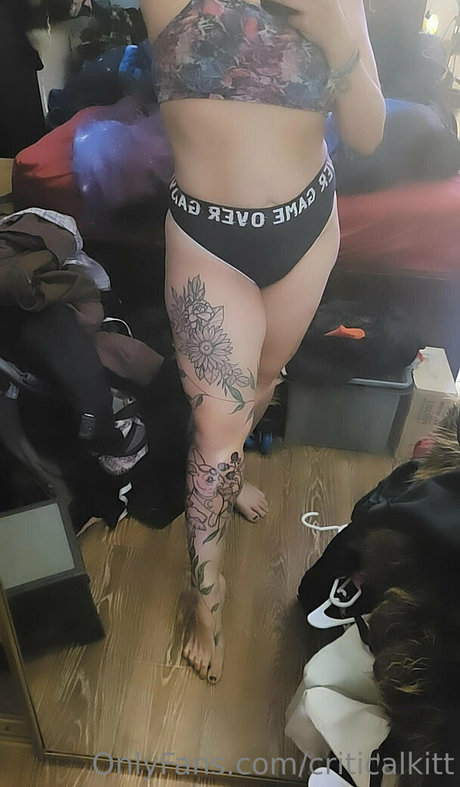 shemale cumshot onlyfans top archive