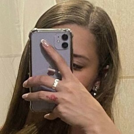 Mai Vallejos hd model gallery