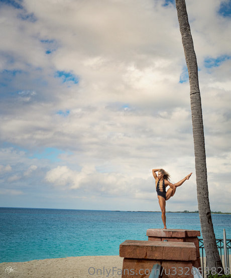 aftannoondelight model pretty image