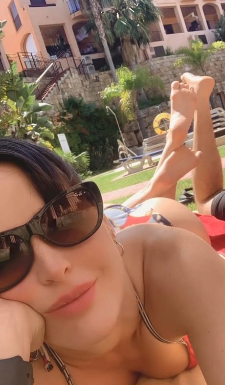 Pettans adult model gallery