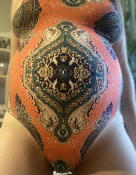 pregnantenglishrosefree high quality actress pic