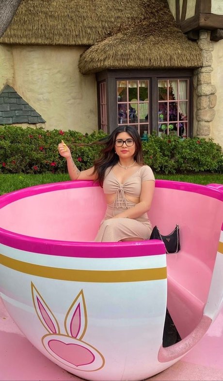 hairy legs onlyfans beautiful xxx photos