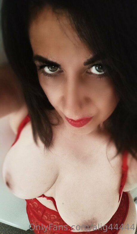 alig44444 star nice photo