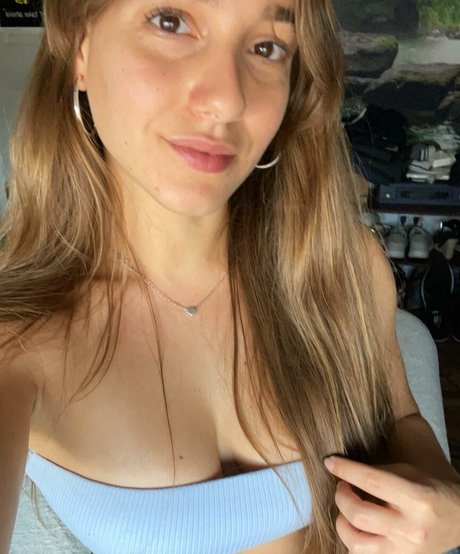 arigetsmuscles naked model img