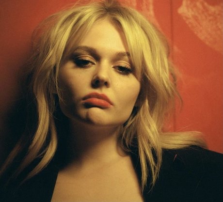 Emily Lind free star archive