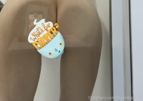 feedfrankiefree model erotic galleries