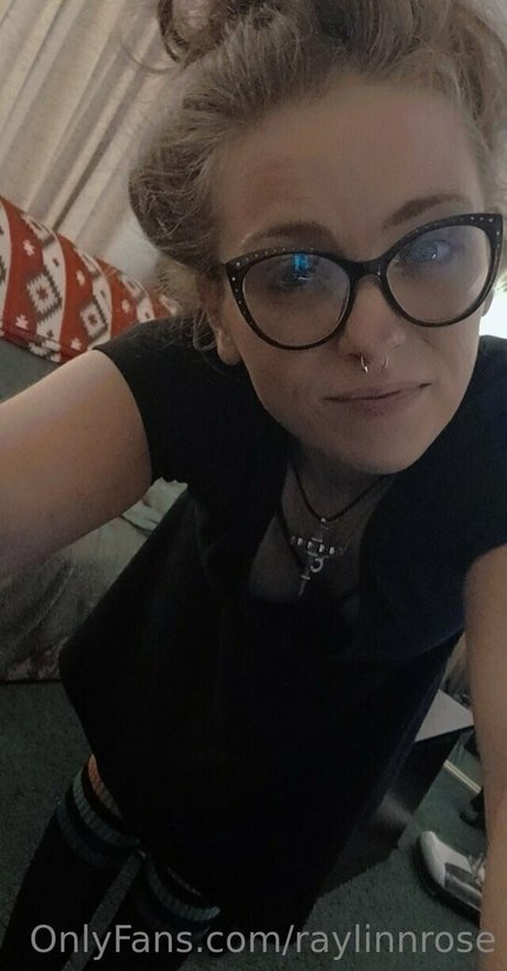 raylinnrose porn star gallery