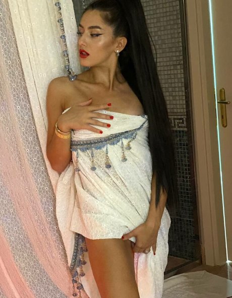 Adalline model exclusive galleries