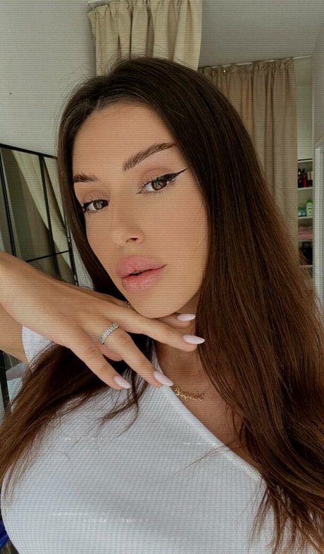 Adalline sexy actress archive