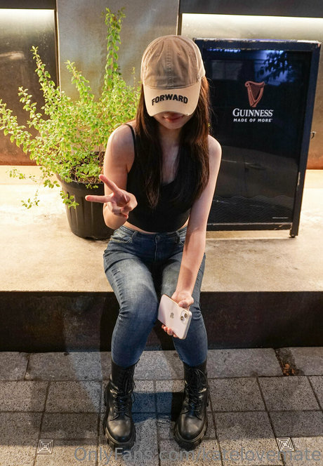 katelovemate pornstar adult pic