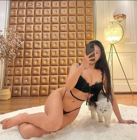 Stella Xu star nudes archive