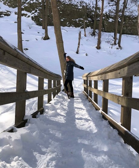 wide onlyfans hot image