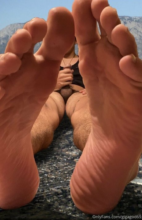 gigagod69 top pornstar photo