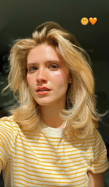 pantyhose milf onlyfans art nude picture