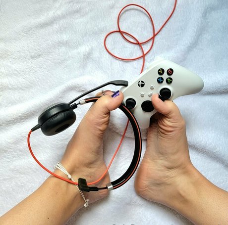 GamertoesKZ model exclusive pics