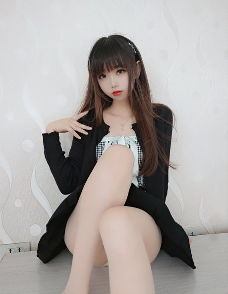 xueqisama hd actress pictures