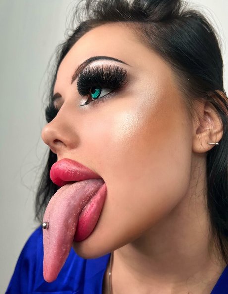 Alison Beth best model photos