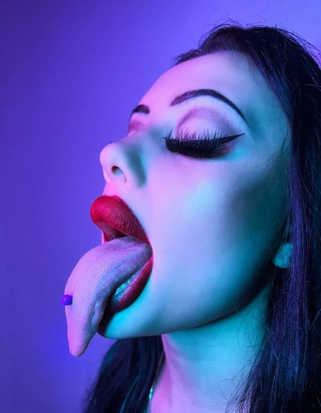 Alison Beth top model images