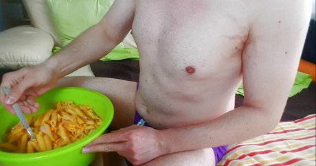 bellystuffingfan pornstar top gallery