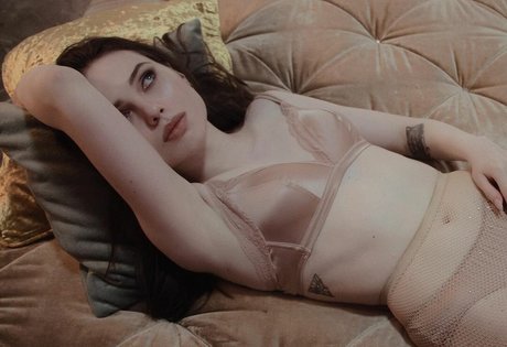 skoomacat star erotic picture