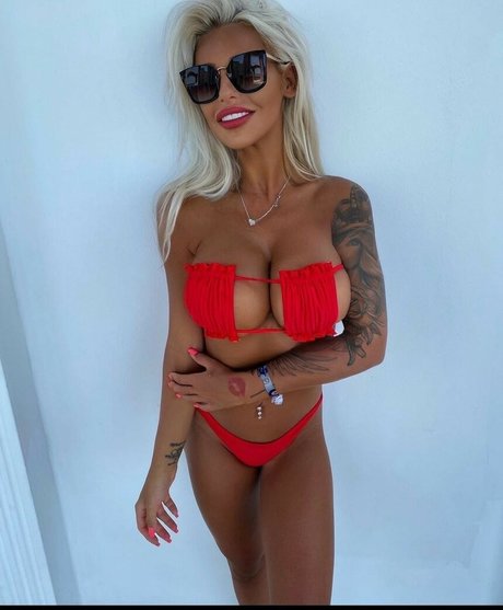 Nikola Rihova exclusive pornstar gallery