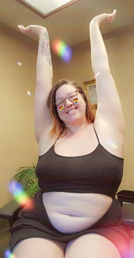 bunnyvelvettvfree model top photos