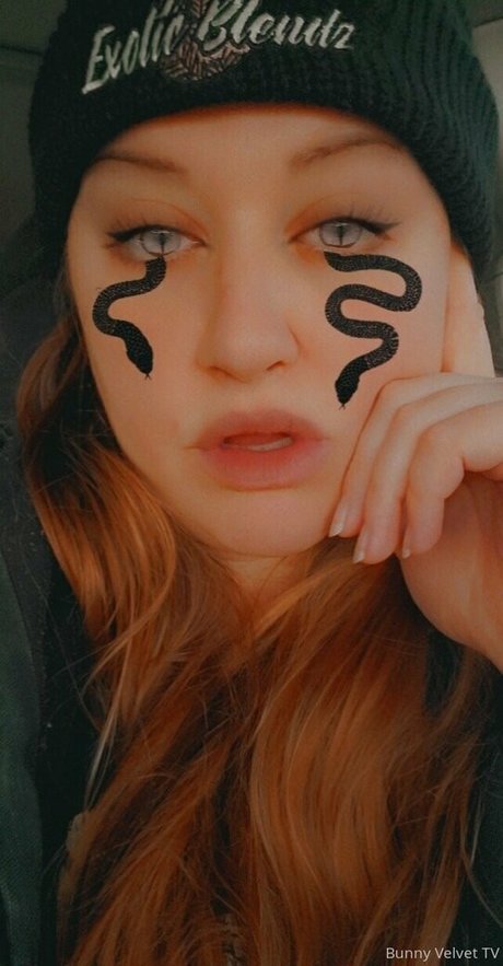 bunnyvelvettvfree pornstar nude picture