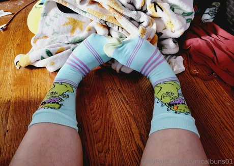 cynicalbuns01 star sexy photo