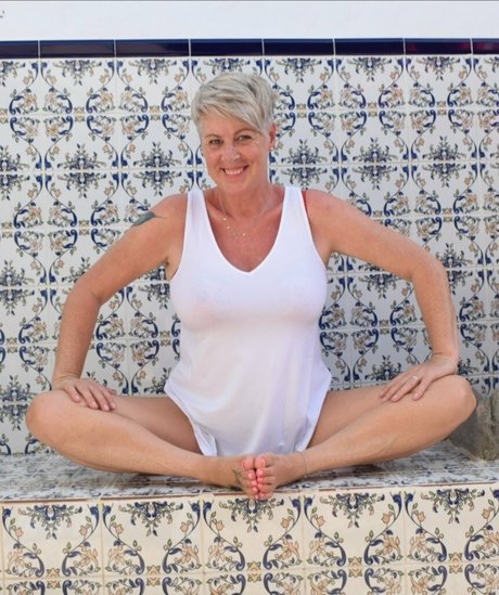 Solefulsassy model naked pics