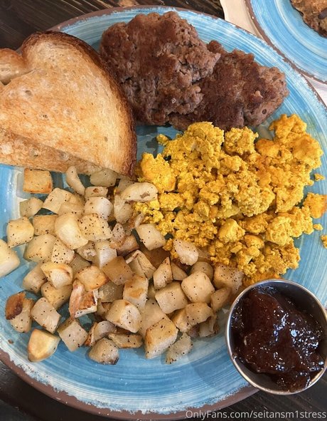 slut milf onlyfans pornographic gallery