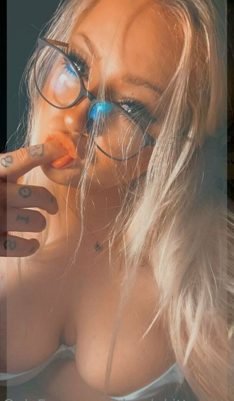 blondekittycattt exclusive pornstar image