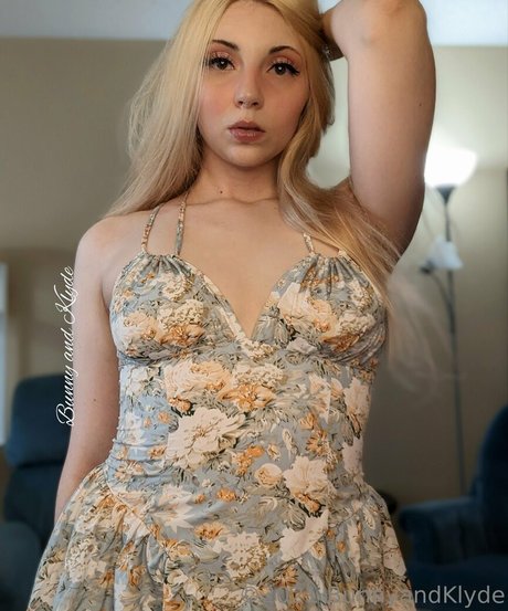 bunnyandklyde beautiful pornstar gallery