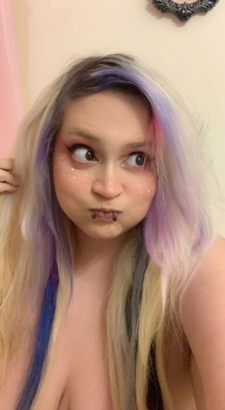 spikezombie model nude images