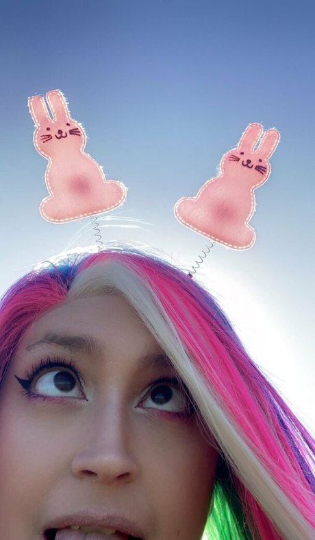 spikezombie model photo