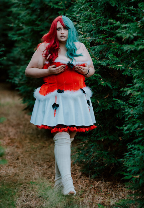 spikezombie adult model picture