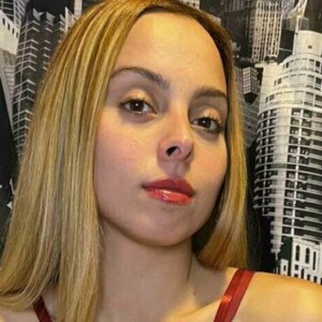 ameliawhisper high quality star image