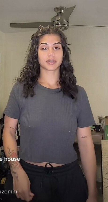 Ashley__goyette xxx actress archive