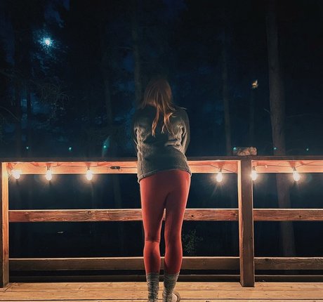 Sunny Brooke model xxx images