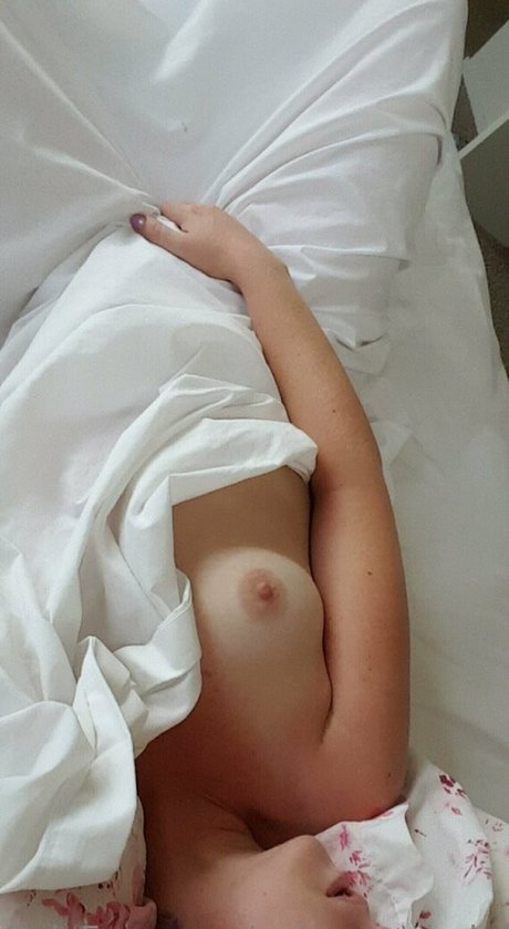 milf strip onlyfans hd img