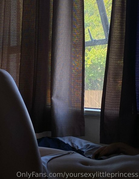 yoursexylittleprincess pornstar xxx image